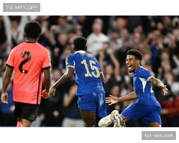 富勒姆强势崛起冲击英超前四,争四悬念再添新看点 富勒姆强势崛起冲击英超前四,争四悬念再添新看点