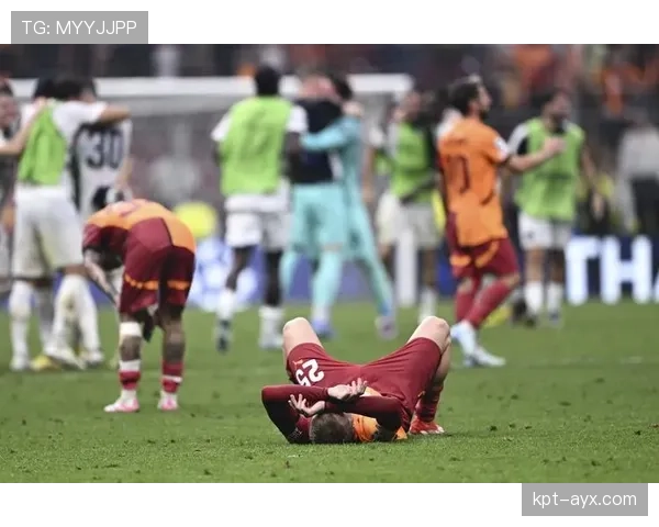 加拉塔萨雷战术体系更趋灵活，攻防平衡成新赛季关键看点