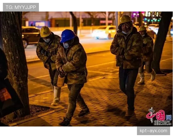 马琳出门的那身行头把我直接送回打工人模式